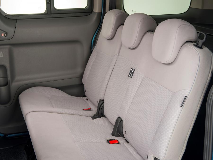  Nissan e-NV200 Evalia 2014 года  (фото 3 из 12)